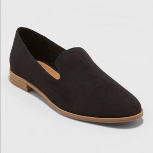 Universal Thread - Women’s Black Loafers